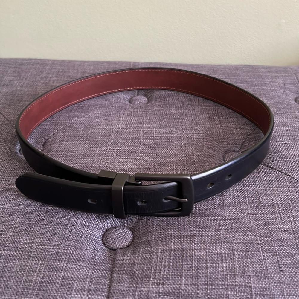 Levi’s boy’s size M 26-28 belt